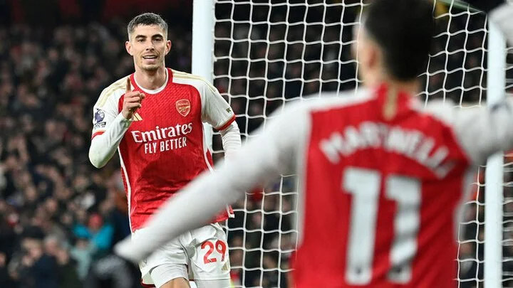 Hạ Newcastle, Arsenal thắng trận thứ 6 liên tiếp tại giải Ngoại Hạng Anh