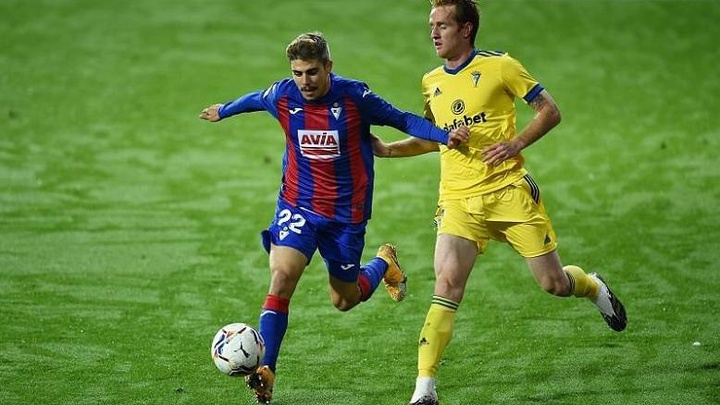 Nhận định Soi Kèo Osasuna vs Cadiz, 00h00 ngày 12/05, VĐQG Tây Ban Nha